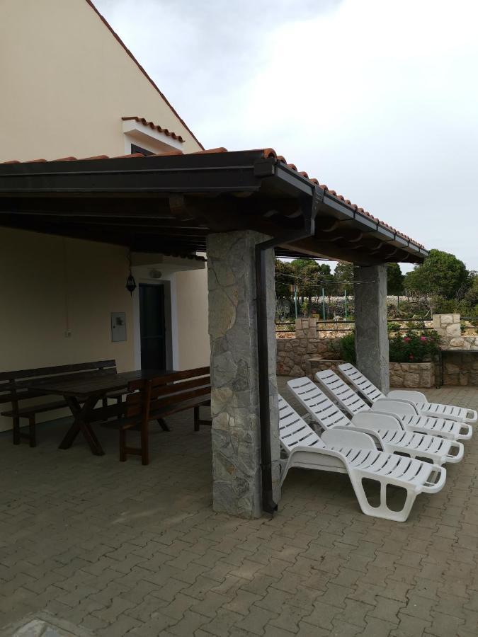 Apartman Kornu Veli Losinj Bagian luar foto